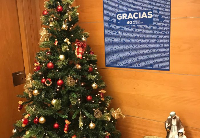 ¡ Feliz Navidad y Próspero Año Nuevo !